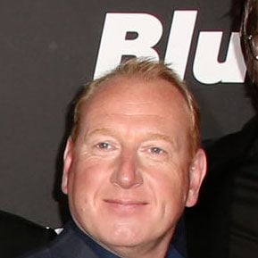 Fotoğraf Adrian Scarborough