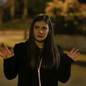 Fotoğraf Kırgın Çiçekler