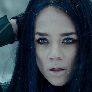 Fotoğraf Hannah John-Kamen