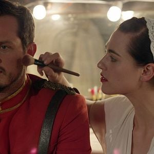 Fotoğraf Katie McGrath