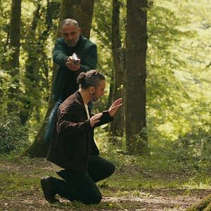 Fotoğraf Bu Şehir Arkandan Gelecek