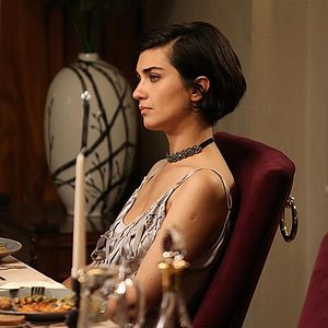 Fotoğraf Cesur ve Güzel