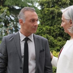 Fotoğraf Seni Kimler Aldı