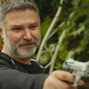 Fotoğraf Bu Şehir Arkandan Gelecek