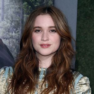Fotoğraf Alice Englert