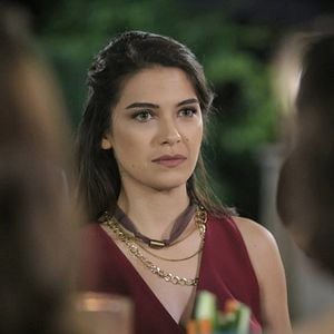 Fotoğraf Kırgın Çiçekler