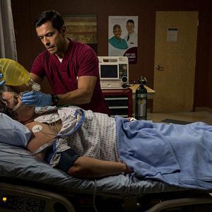 Fotoğraf Mark Consuelos