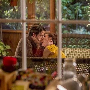 Fotoğraf Playing House