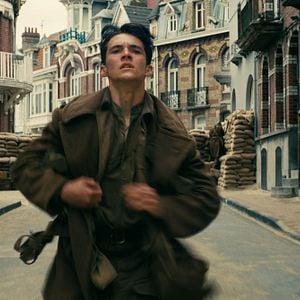 Fotoğraf Fionn Whitehead