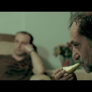 Fotoğraf Kimse Bizi Konuşmasın