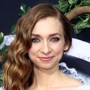 Fotoğraf Lauren Lapkus