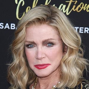 Fotoğraf Donna Mills