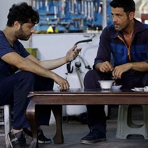 Fotoğraf İki Yalancı