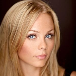 Fotoğraf Laura Vandervoort