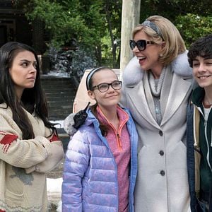 Fotoğraf Emjay Anthony