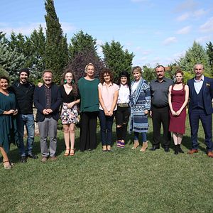 Fotoğraf Aile Arasında