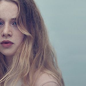 Fotoğraf Luna Wedler