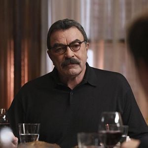 Fotoğraf Blue Bloods