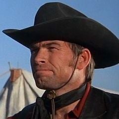 Fotoğraf Burton Gilliam