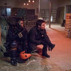 Fotoğraf Manu Bennett