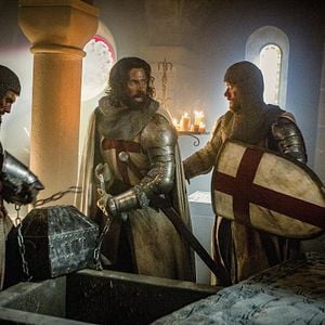 Fotoğraf Knightfall