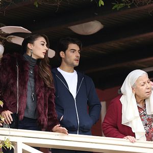 Fotoğraf Aslan Ailem