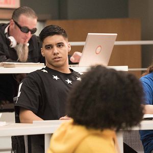 Fotoğraf Jordan Buhat