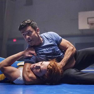 Fotoğraf Mark Consuelos