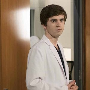 Fotoğraf Freddie Highmore