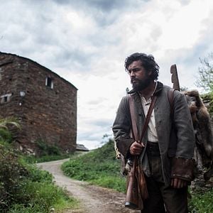 Fotoğraf Bajo la piel de lobo