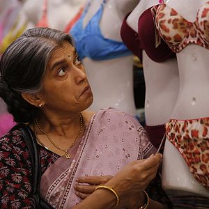 Fotoğraf Ratna Pathak Shah