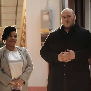 Fotoğraf Kevin (Probably) Saves the World