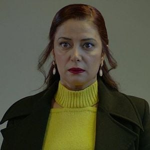 Fotoğraf Kırgın Çiçekler