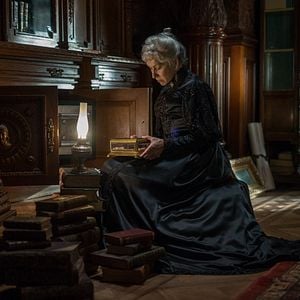 Fotoğraf Winchester Gizemli Ev