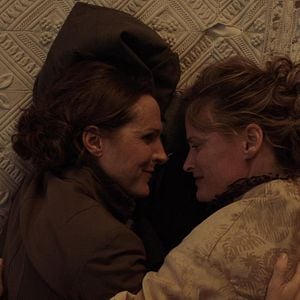 Fotoğraf Wild Nights with Emily