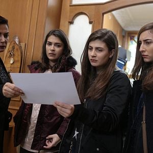 Fotoğraf Kırgın Çiçekler