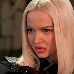 Fotoğraf Dove Cameron