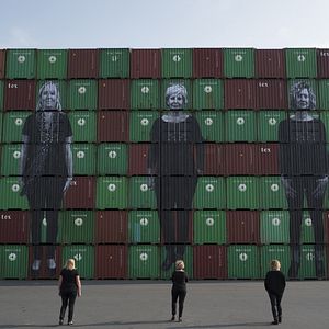 Fotoğraf Mekanlar ve Yüzler