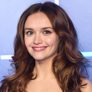 Fotoğraf Olivia Cooke