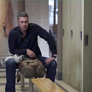 Fotoğraf Taylor Kinney