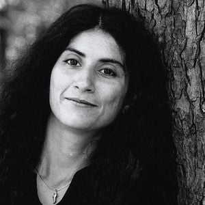 Fotoğraf Behi Djanati Ataï