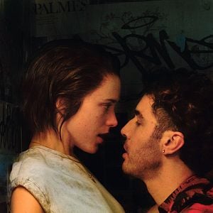 Fotoğraf Stacy Martin