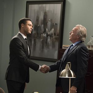 Fotoğraf Regé-Jean Page