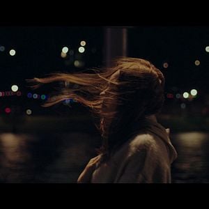 Fotoğraf The Party's Just Beginning