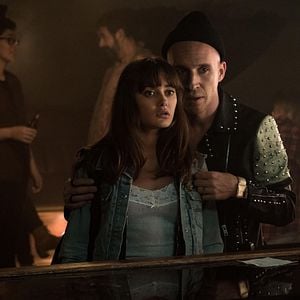 Fotoğraf Ella Purnell