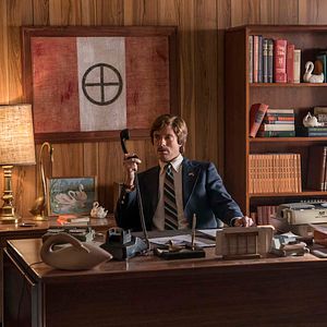 Fotoğraf Karanlıkla Karşı Karşıya