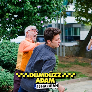 Fotoğraf Dümdüzz Adam