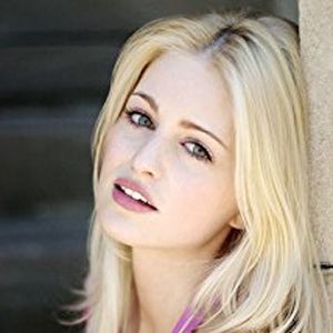 Fotoğraf Michelle Molineux