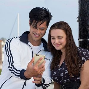 Fotoğraf Ross Butler