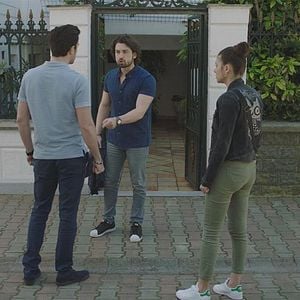 Fotoğraf Fazilet Hanım ve Kızları